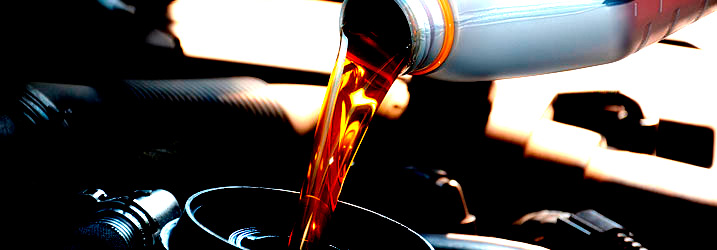 Cambia el aceite de tu moto a los mejores precios Cambio del aceite de tu moto en Barcelona